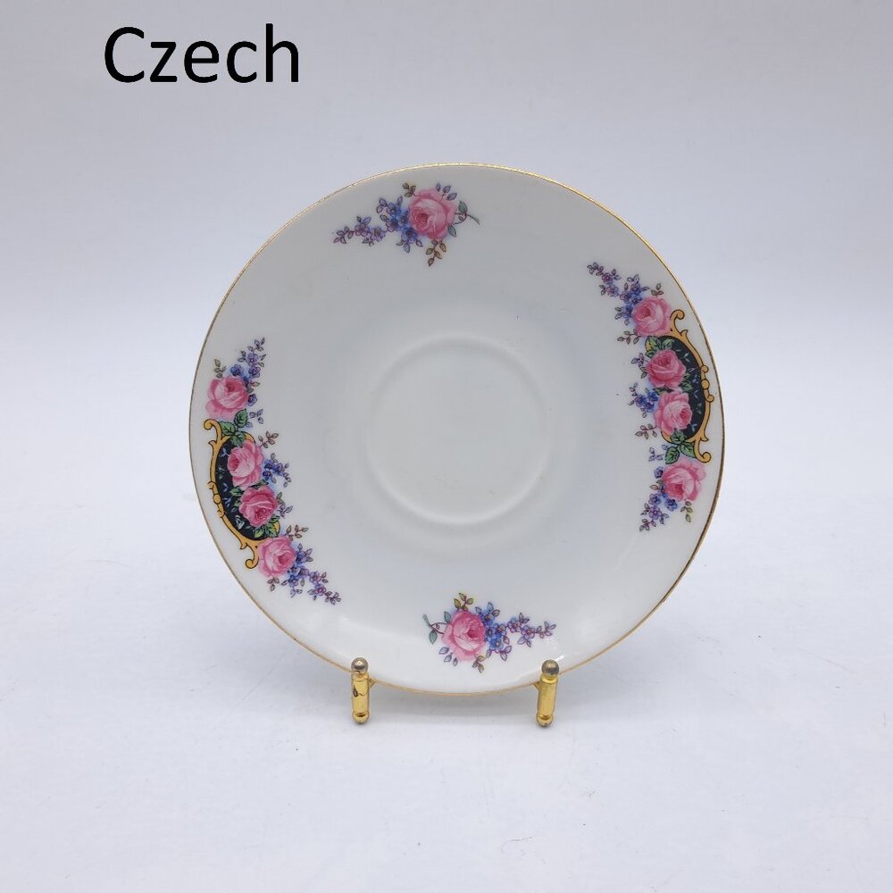 Czech Orphan Saucer